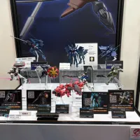 HG GQ 1/144 함브라비 + 걍 하쿠지 장비 전시 사진