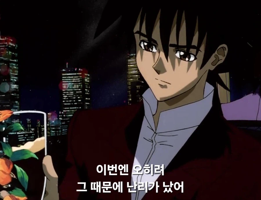 사이버포뮬러)그동안 고생한 여동생에게 수고인사 건네는 오빠_13.webp