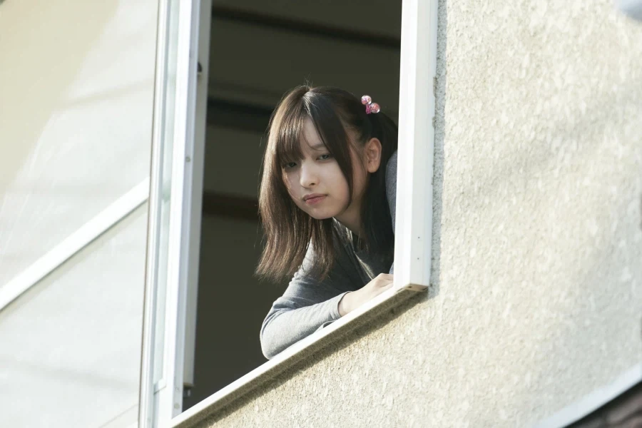 뭔가 H 해 보이는 구도_1.webp