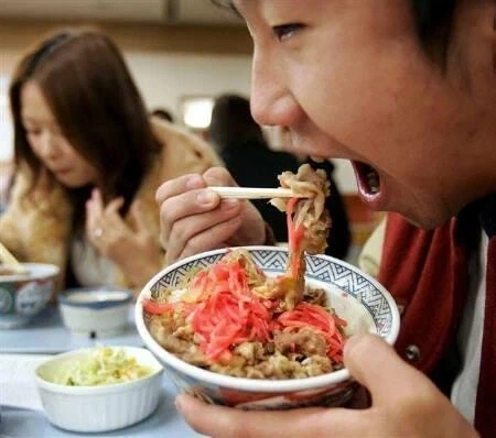 젓가락에 진심인 나라_2.webp