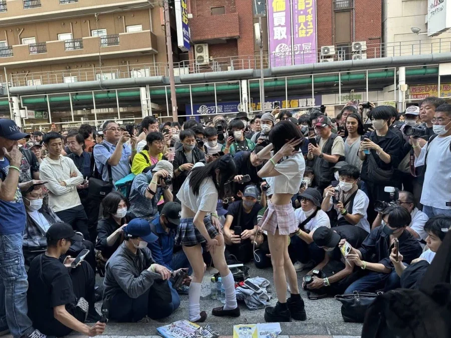 정신나간 오사카 코스행사 찍사.jpg_1.webp