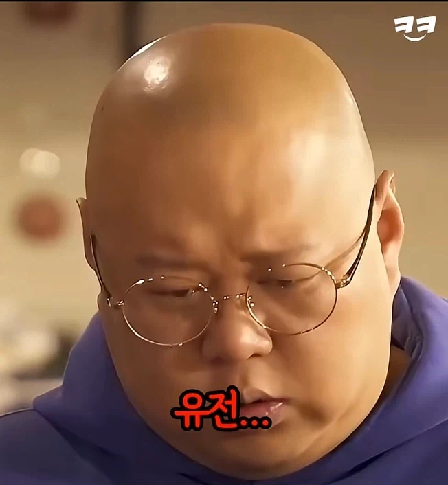 머리모양가지고 트집잡아 똥군기잡는 대학선배_8.webp