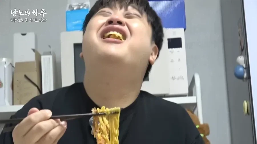 이젠 염색도 빼고 그냥 돼지가 된 윤남노.jpg_3.webp