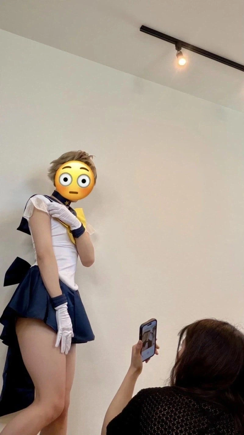 아내의 우라노스 코스프레_1.webp
