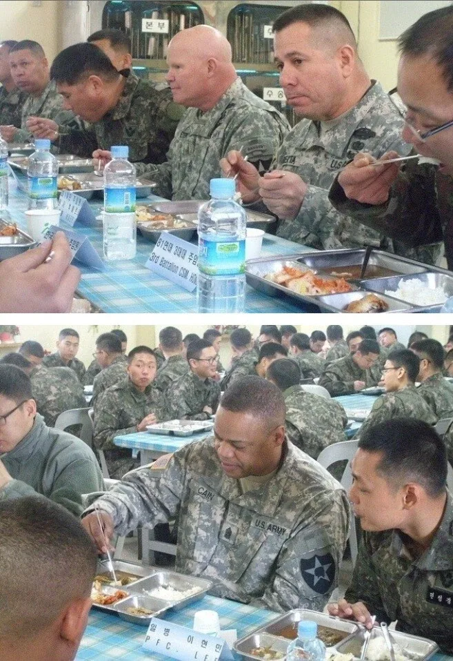 짬밥 먹는 미군 짤의 비하인드 스토리._1.webp