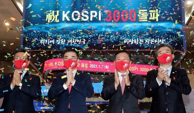 주식) 시간여행자가 바라보는 코스피 8000 기적의 계산법_1.webp
