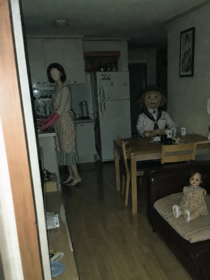 혐)챗gpt로 만든 기괴한 이미지_2.webp
