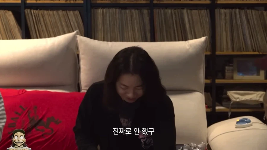 와이프가 연애하고 싶다하면 어떻게 할거야?_5.webp