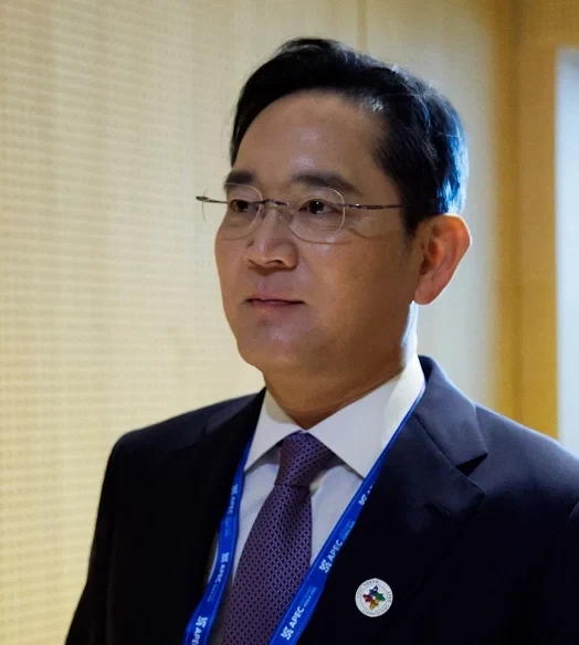 현대사회에서 전제군주정의 왕위세습이 사라진 EU_3.webp