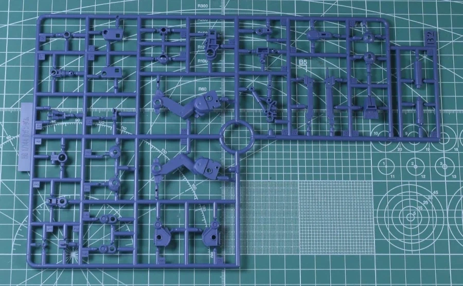 HGUC 1/144 D 건담 세컨드 박스 / 런너 / 조립 설명서_14.webp