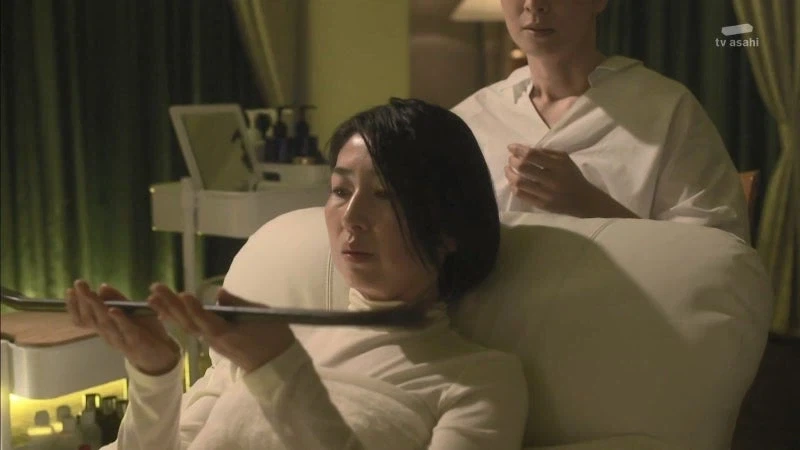 어린시절에 아버지한테 빠루질을 당했던 여자_27.webp