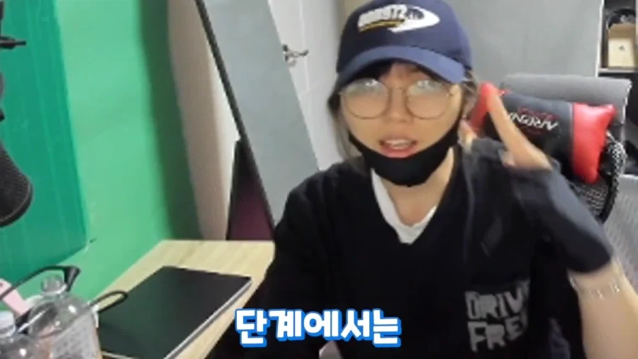 그림쟁이가 야짤을 그려야 하는 이유_12.webp