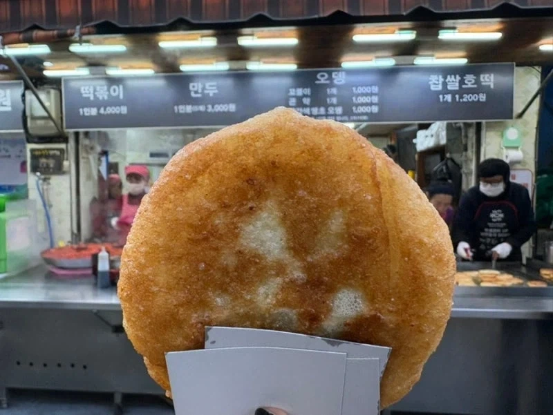 타지 사람들이 생각하는 부산음식 VS 진짜 부산 사람들이 먹는 음식.jpg_15.webp