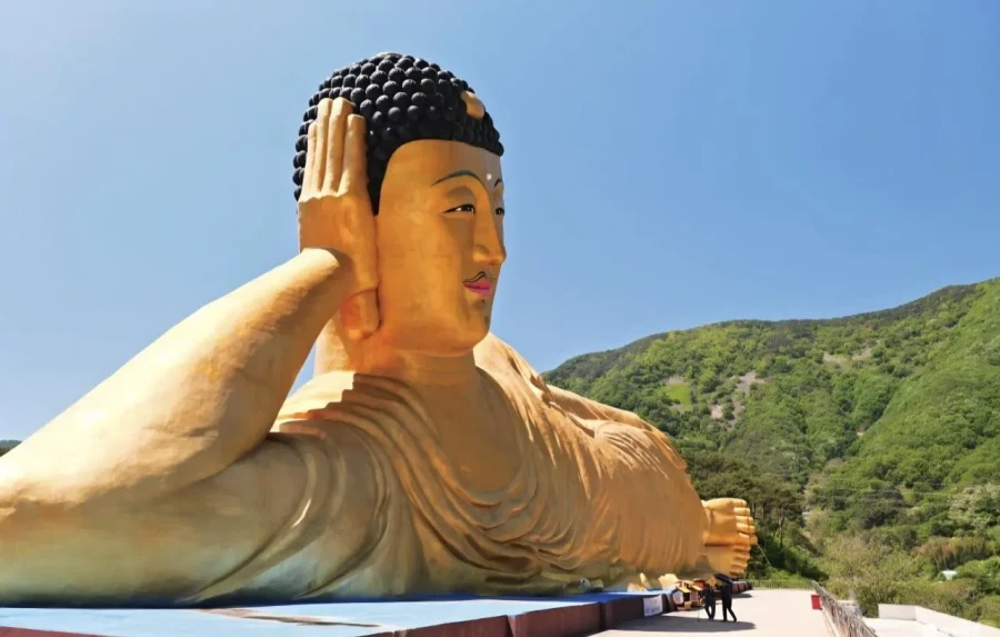 의외로 한국에 있다는 세계 최대 규모의 와불상_2.webp