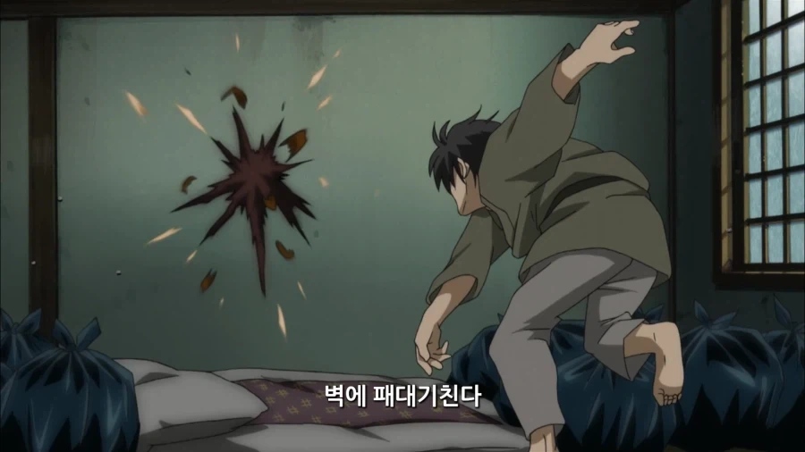 은혼) 사람이 매일같이 팥빵만 먹으면 위험한 이유_28.webp
