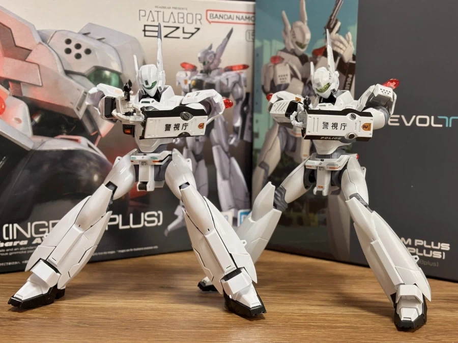 RG 1/48 잉그램 플러스 + 리볼텍 비교 사진_2.webp