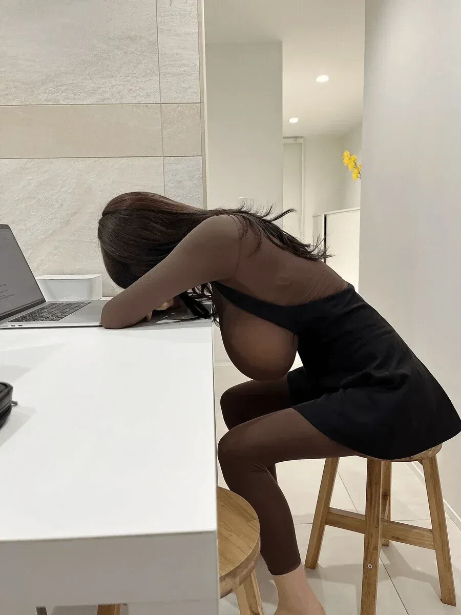자기 중고등학교 학생시절 별명이