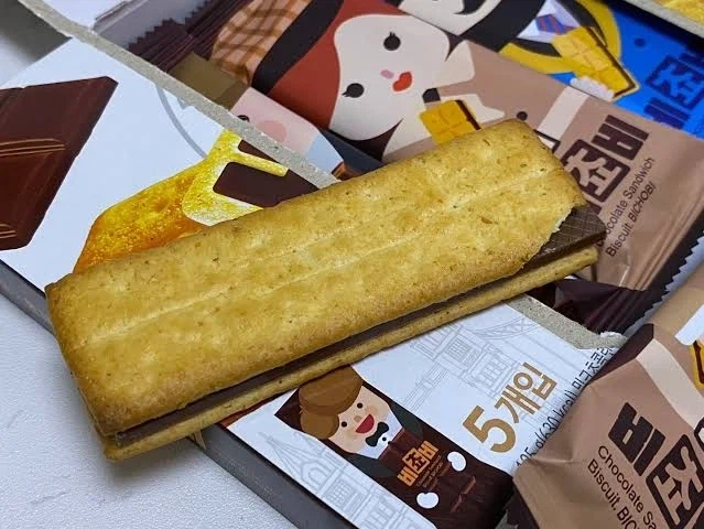 진짜 틈새시장 제대로 노린 초코과자_1.webp