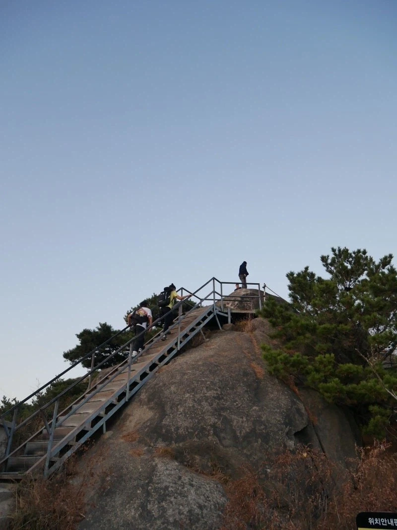 서울에서 가장 하드하다는 등산코스_1.webp