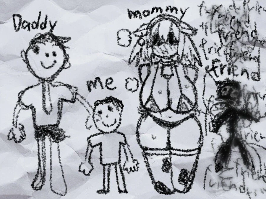 공포)어린 아들이 그린 가족그림.jpg_1.webp