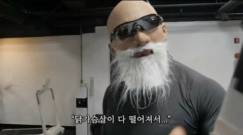 의외로 특수부대원 사타구니에서 나오는거_3.webp