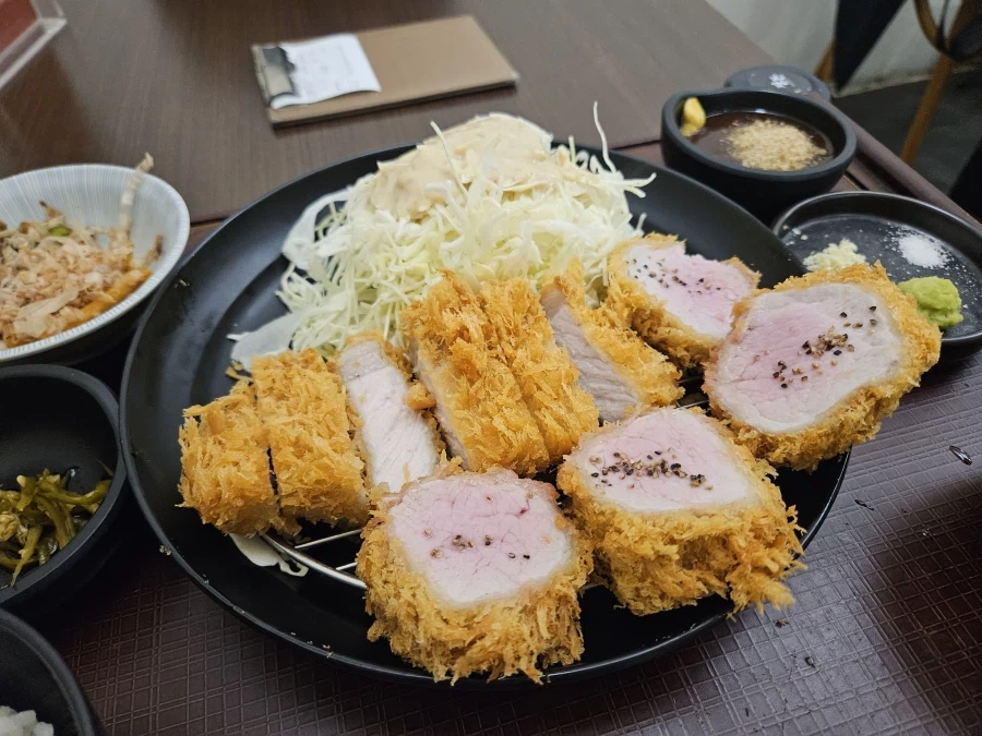 주식)주식 물리고 밥맛이 없음...._1.webp