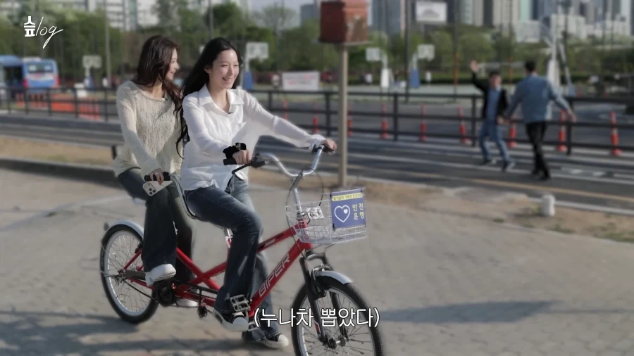 보면 볼 수록 친자매 같은 걸그룹.jpg_5.webp