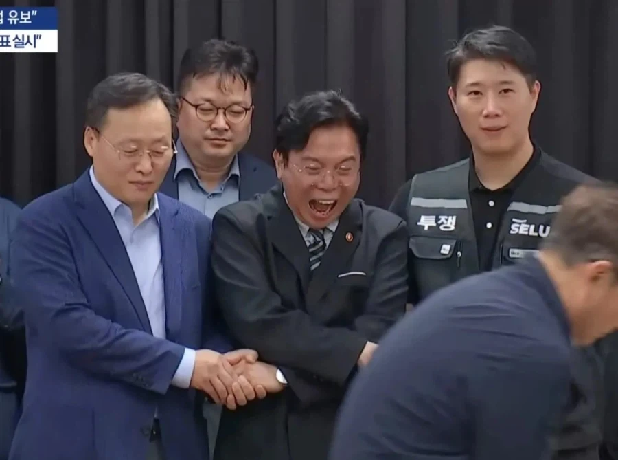 전날 삼성전자에 전 재산 넣은 거 아니냐고 의심받는 사람_1.webp