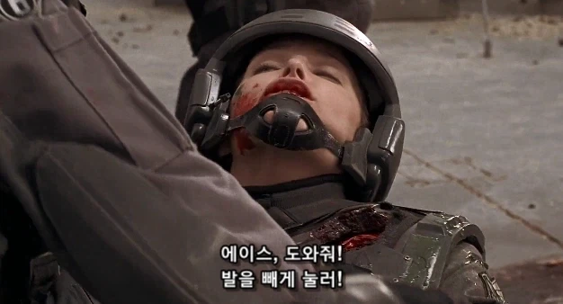 파편이 몸에 박힌 환자에게 의외로 하면 안 되는 짓_2.webp