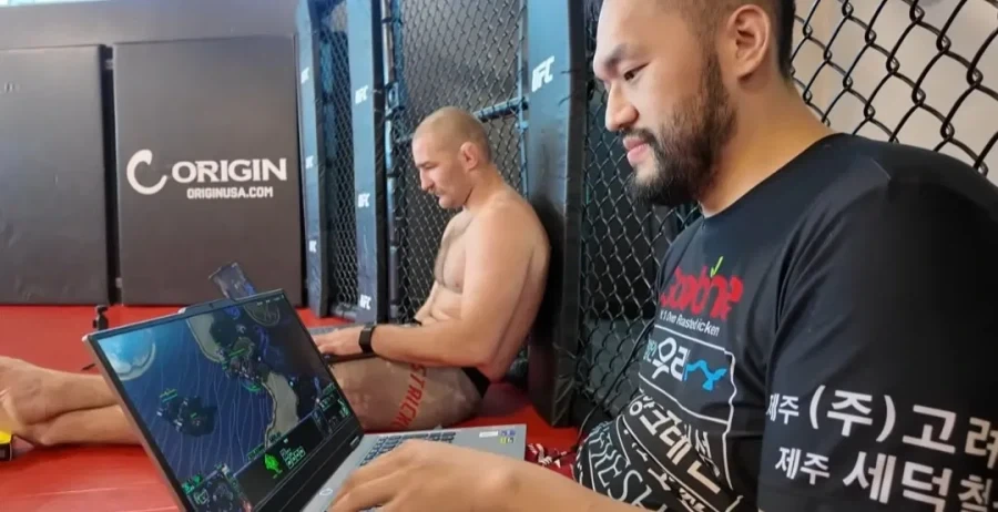 ufc 미들급 챔피언을 15분만에 이긴 한국인.ㄷㄷㄷㄷ_1.webp