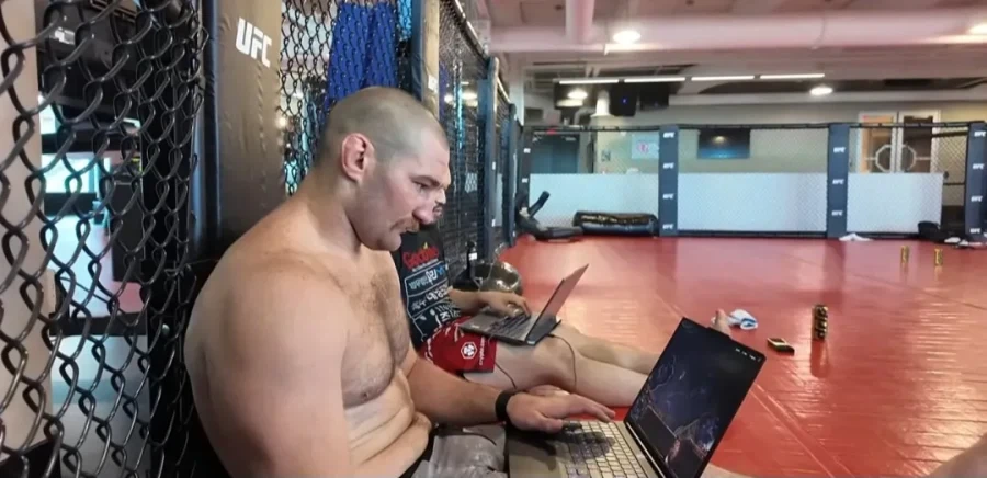 ufc 미들급 챔피언을 15분만에 이긴 한국인.ㄷㄷㄷㄷ_2.webp