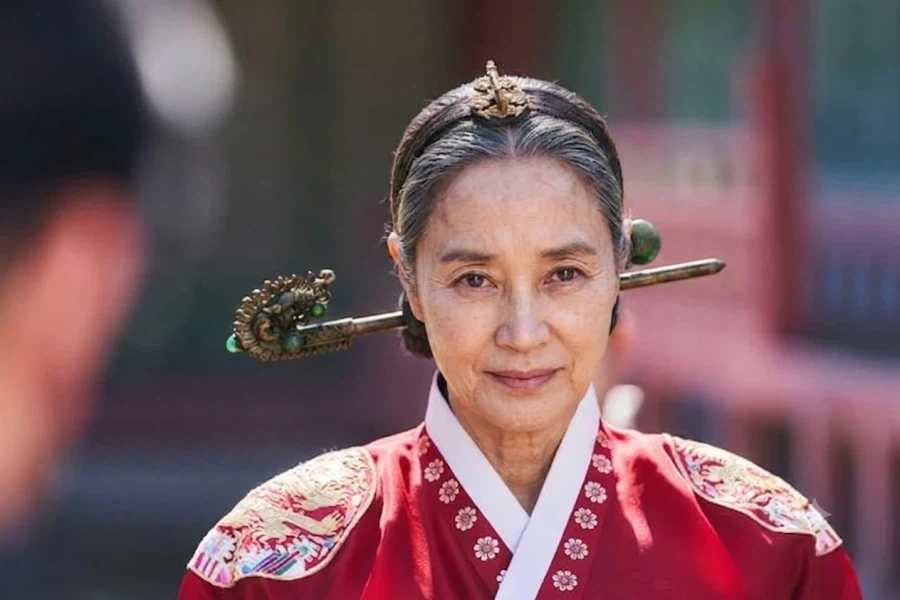연산군 vs 인수대비_2.webp