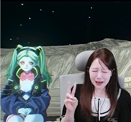 명조에서 레베카 스토리 보고 오열하는 레베카(스피키) 성우.jpg_14.webp