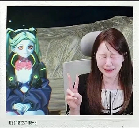 명조에서 레베카 스토리 보고 오열하는 레베카(스피키) 성우.jpg_17.webp