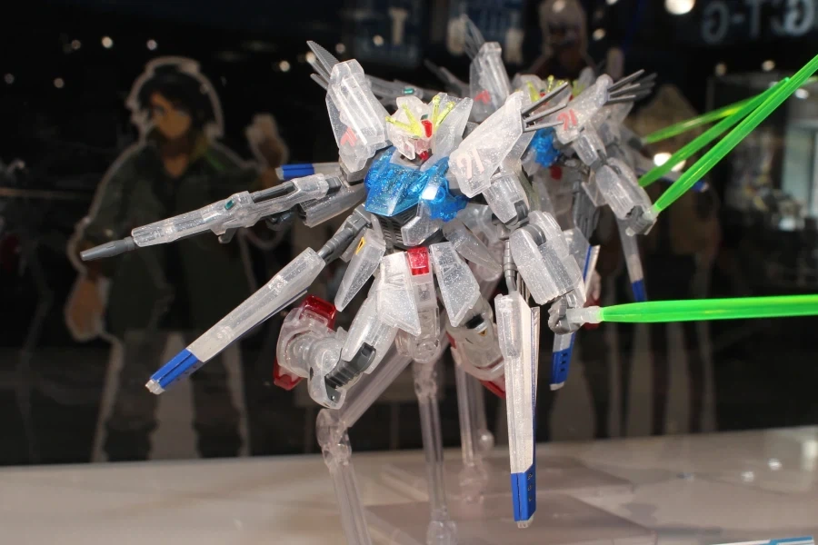 HGUC 1/144 건담 F91 잔상 이미지 클리어 Ver 도쿄점 전시 사진_3.webp