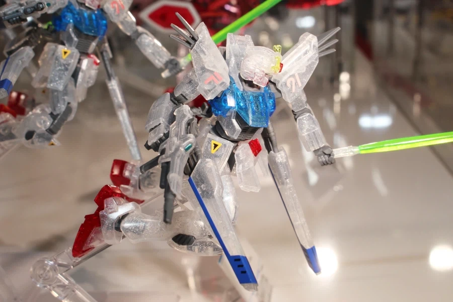 HGUC 1/144 건담 F91 잔상 이미지 클리어 Ver 도쿄점 전시 사진_6.webp