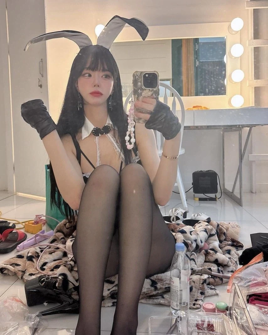 레이싱 모델 민한나 모델님 바니걸 코스프레_4.webp