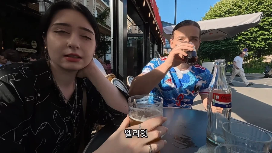 프랑스인 처남에게 K-명절 잔소리를 시전했다._2.webp