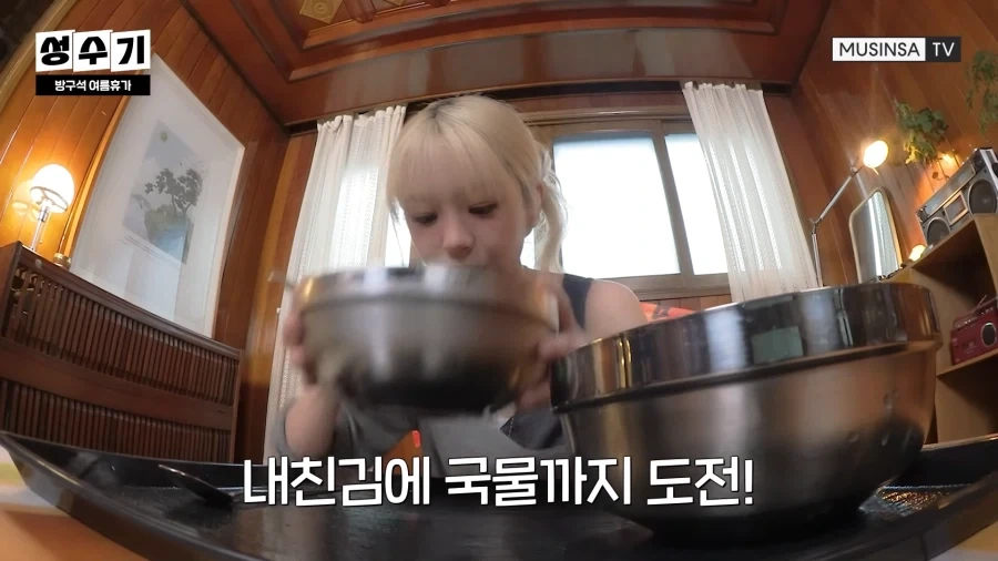 흔한 평양냉면 처음 먹어보는 사람의 반응.jpg_17.webp