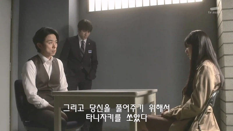 경찰관한테서 권총을 빼앗은 사이코패스가 한 짓거리_22.webp