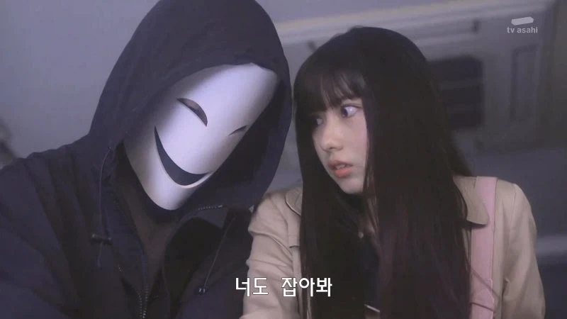 경찰관한테서 권총을 빼앗은 사이코패스가 한 짓거리_24.webp
