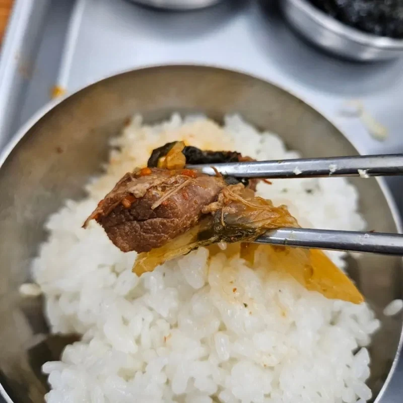 김치찌개 정식이 3000원에 무한리필 되는집_3.webp