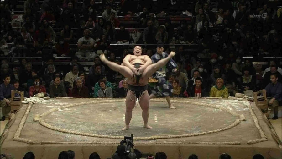 얼굴과 엉덩이가 둘 다 정면으로 보이게 사진 찍는방법_3.webp