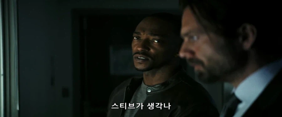 MCU)버키를 보자 격하게 반가워 하는 샘_6.webp