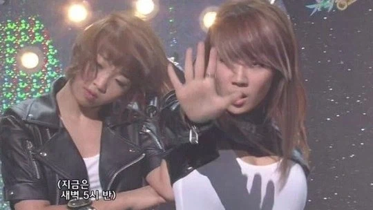지금은.._1.webp