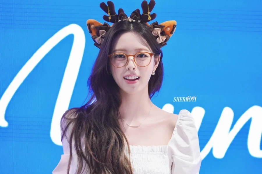 호불호 갈리는 안경_3.webp