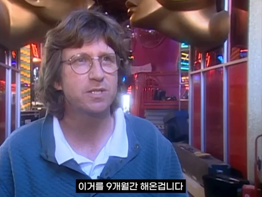 세계적인 영화감독이랑 일하면 생기는 일_11.webp