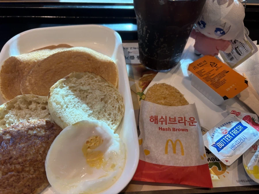오구리랑 맥도날드 왔다_1.webp