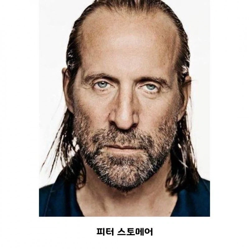 캐스팅 배우들보면 스릴러 영화 만드나 할것같은데.._5.webp