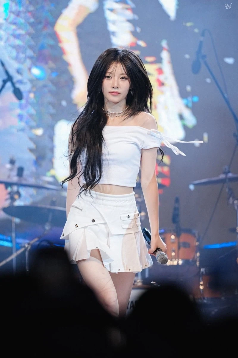 본업 모먼트만 보면 상상도 못할 본캐.jpg_4.webp